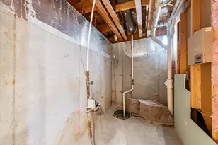 3808 W Silver Spring Dr, Milwaukee, WI 53209 - Photo 33