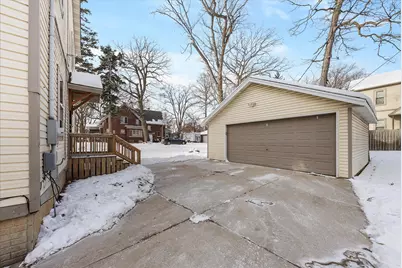 3808 W Silver Spring Dr, Milwaukee, WI 53209 - Photo 35