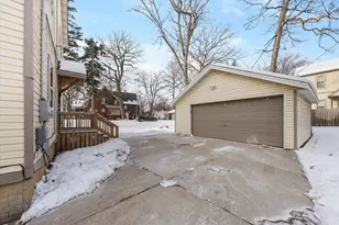 3808 W Silver Spring Dr, Milwaukee, WI 53209 - Photo 35