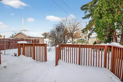 1110 S 85th St, West Allis, WI 53214 - Photo 25