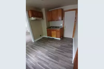 4702 N 49th St, Milwaukee, WI 53218 - Photo 5