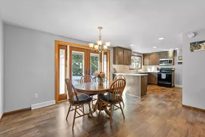 215  Lilac Ln, Belgium, WI 53004 - Photo 7