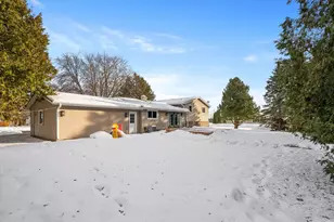 215 Lilac Ln, Belgium, WI 53004 - Photo 39