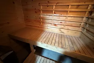 8621 W Lisbon Ave, Milwaukee, WI 53222 - Photo 19