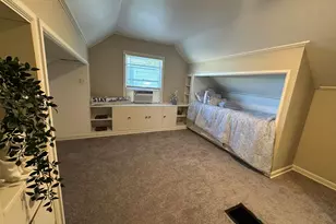 8621 W Lisbon Ave, Milwaukee, WI 53222 - Photo 13