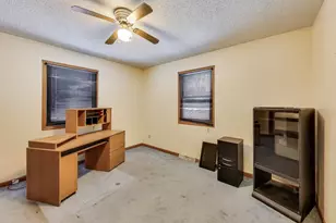 9535 Sheridan Rd, Pleasant Prairie, WI 53158 - Photo 17