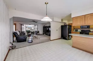 9535 Sheridan Rd, Pleasant Prairie, WI 53158 - Photo 9