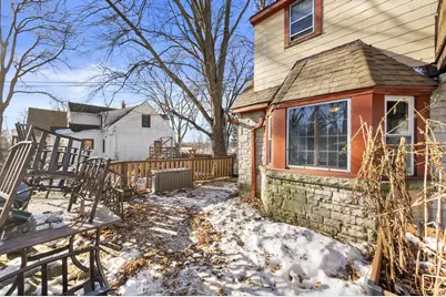 6218 N 105th St, Milwaukee, WI 53225 - Photo 23