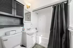 6218 N 105th St, Milwaukee, WI 53225 - Photo 15