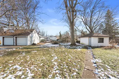 6218 N 105th St, Milwaukee, WI 53225 - Photo 27