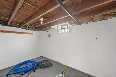 6218 N 105th St, Milwaukee, WI 53225 - Photo 29