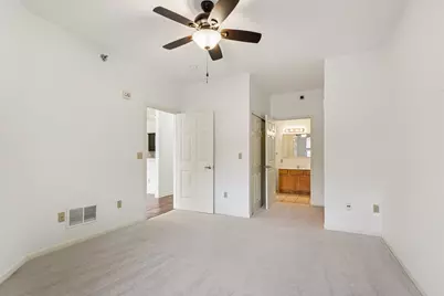 6995 S Riverwood Blvd #A05, Franklin, WI 53132 - Photo 23