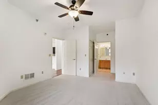 6995 S Riverwood Blvd, Franklin, WI 53132 - Photo 23