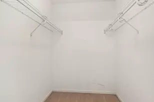 6995 S Riverwood Blvd, Franklin, WI 53132 - Photo 31