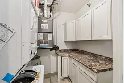 6995 S Riverwood Blvd #A05, Franklin, WI 53132 - Photo 17