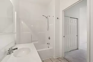 6995 S Riverwood Blvd, Franklin, WI 53132 - Photo 21