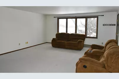 215 S 11th St #B, Oostburg, WI 53070 - Photo 9