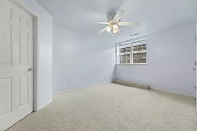 9056 W Elm Ct #B, Franklin, WI 53132 - Photo 23