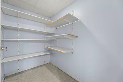 9056 W Elm Ct #B, Franklin, WI 53132 - Photo 25