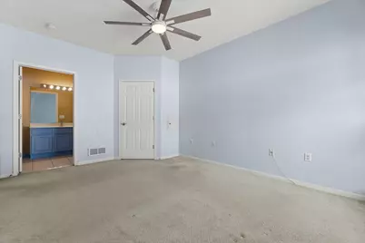 9056 W Elm Ct #B, Franklin, WI 53132 - Photo 13