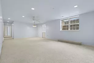 9056 W Elm Ct, Franklin, WI 53132 - Photo 21