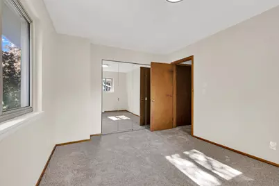 9851 W Beloit Rd, Milwaukee, WI 53227 - Photo 19