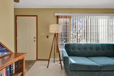 10320 W Whitnall Edge Cir #A, Franklin, WI 53132 - Photo 5