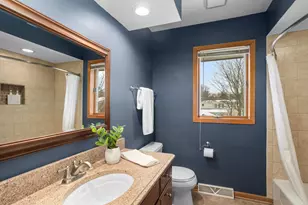 20960 Coventry Dr, Brookfield, WI 53045 - Photo 29