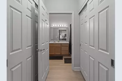 213 S Main St #205, Thiensville, WI 53092 - Photo 13