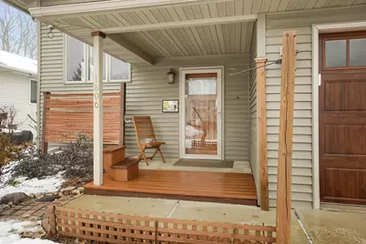 1806  Patricia Ln, Waukesha, WI 53188 - Photo 3