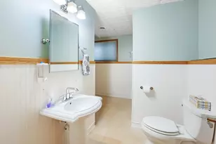 1806 Patricia Ln, Waukesha, WI 53188 - Photo 25