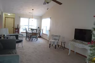 2635 Edgewood Dr, Beloit, WI 53511 - Photo 5