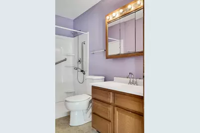 3447  Linbridge Ct, La Crosse, WI 54601 - Photo 7