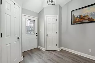 228 W Haven Dr, Watertown, WI 53094 - Photo 3