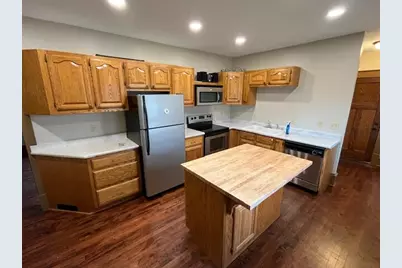 99  Robert St, Fort Atkinson, WI 53538 - Photo 3