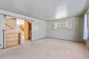 1622 Jackson St, Manitowoc, WI 54220 - Photo 7