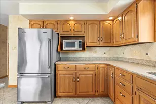 1622 Jackson St, Manitowoc, WI 54220 - Photo 3