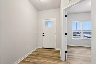 2491  Boulder Dr, Slinger, WI 53086 - Photo 5