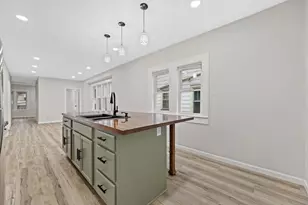 2031 S 7th St, Milwaukee, WI 53204 - Photo 5