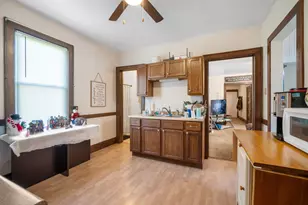 1047 W Washington St, West Bend, WI 53095 - Photo 5