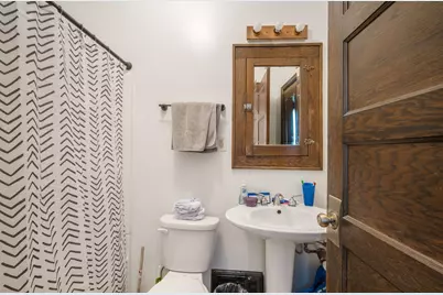 1047 W Washington St, West Bend, WI 53095 - Photo 7