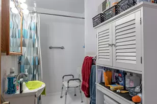 510 1st St, La Crescent, MN 55947 - Photo 11