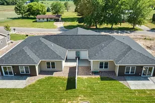 W7674 Castle Mound Rd, Holland, WI 54636 - Photo 33