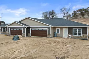 W7674 Castle Mound Rd, Holland, WI 54636 - Photo 33