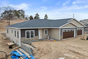 W7674 Castle Mound Rd, Holland, WI 54636 - Photo 15