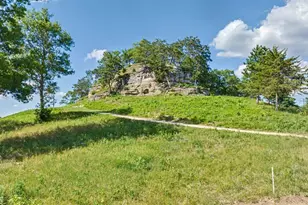 W7676 Castle Mound Rd, Holland, WI 54636 - Photo 21