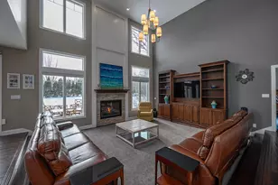 15105 Froedtert Dr, Elm Grove, WI 53122 - Photo 7