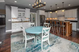 15105 Froedtert Dr, Elm Grove, WI 53122 - Photo 9