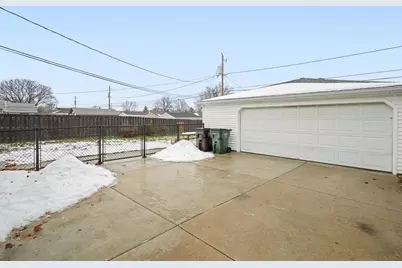 3257  90th St, Sturtevant, WI 53177 - Photo 15