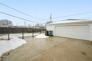 3257 90th St, Sturtevant, WI 53177 - Photo 15